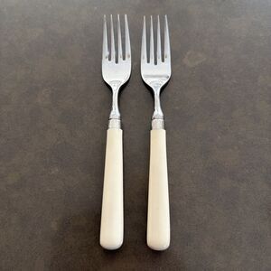 Set Of 2 Stanley Roberts Spectrum Ivory Stainless SALAD FORKS 6 3/4"